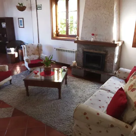 فندق El Tejar 2*