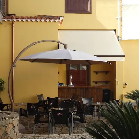 El Tejar