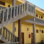 Szálloda El Tejar 2*